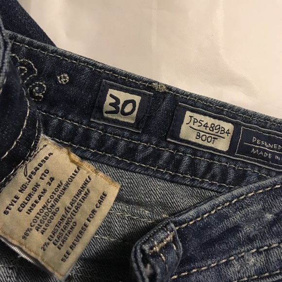 3/$50 Miss Me Bootcut Jeans Size 30 - Picture 2 of 8